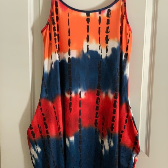DIVA TYE DYE MAXI DRESS - NWOT😎 - Picture 3 of 4